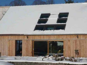 Cocon basse consommation sous la neige de Bourgogne